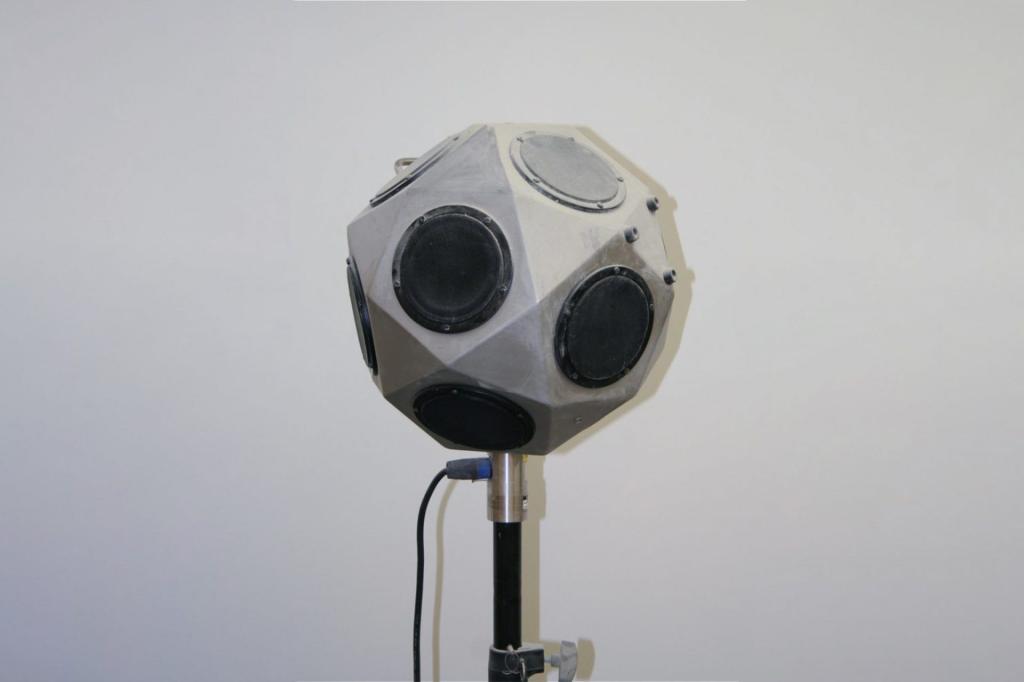 Acoustic Test Speaker 682x1024 1